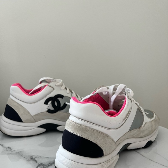 Chanel sneakers - Picture 4 of 7